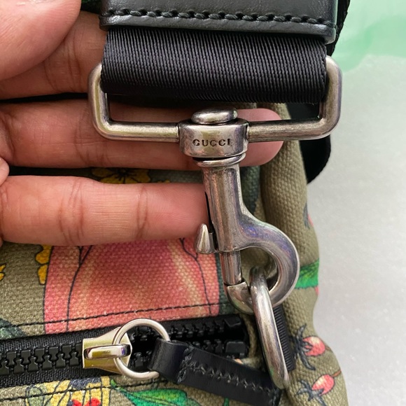 Gucci floral snake duffle bag NWT 100% authentic - Picture 5 of 13